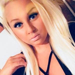 Meet your Posher, Krisha